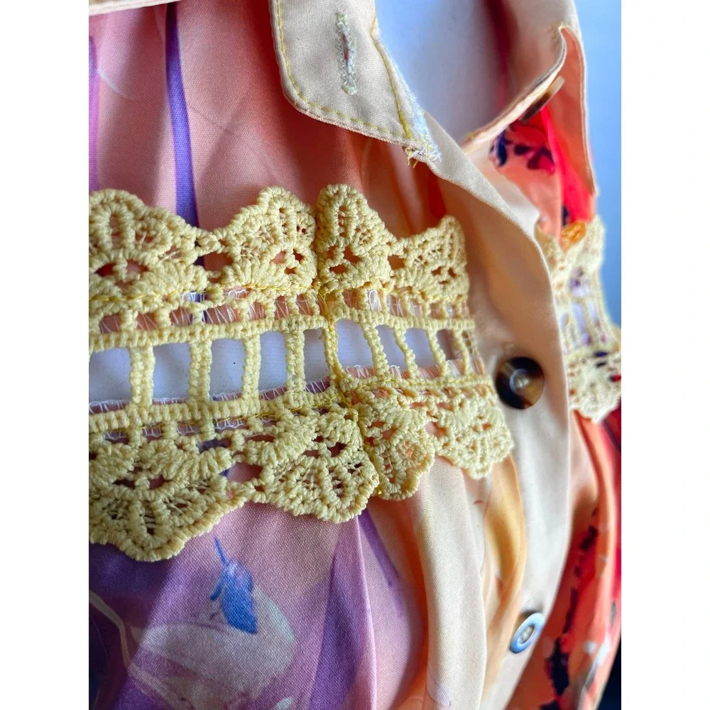Unbranded Floral Crochet Button Down Shirt Size L